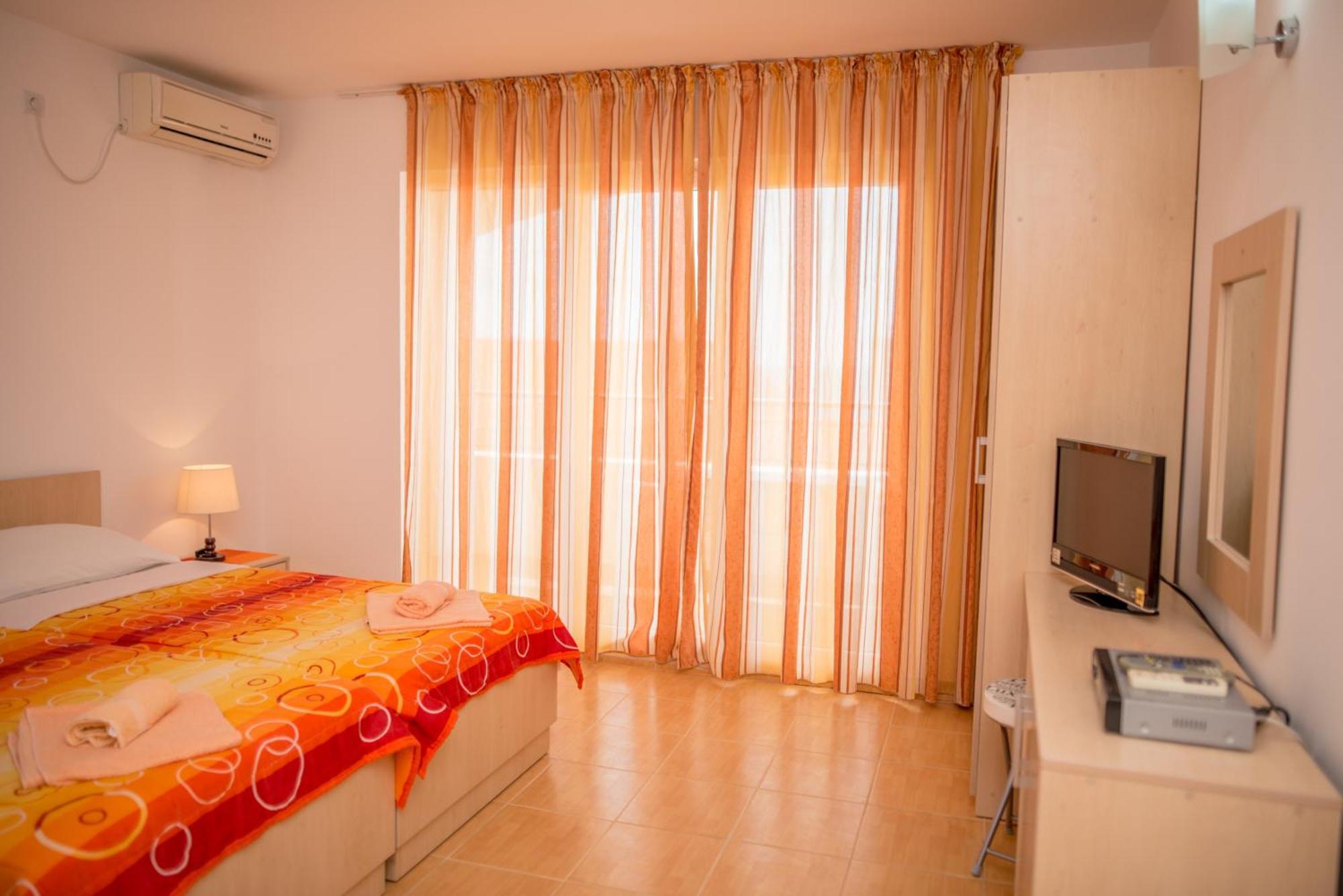 Villa Vjera Petrovac Habitación foto